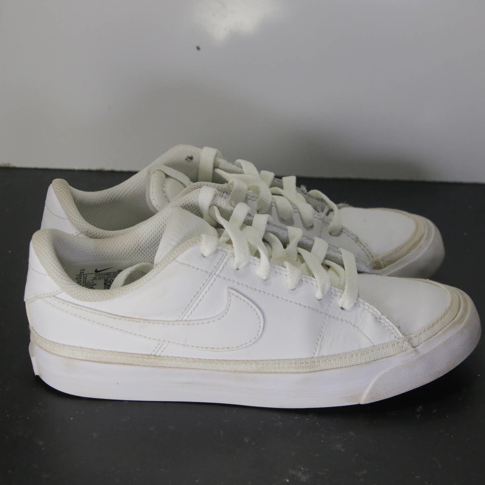 Nike Blazer Low GS Size 4youth=5.5Womens 005268 Triple White Casual Sneakers